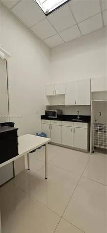 1200 Brickell Avenue Miami FL 33131