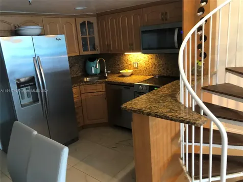 5445 Collins Avenue Miami Beach FL 33140
