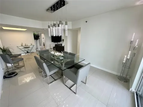 16485 Collins Avenue Sunny Isles Beach FL 33160