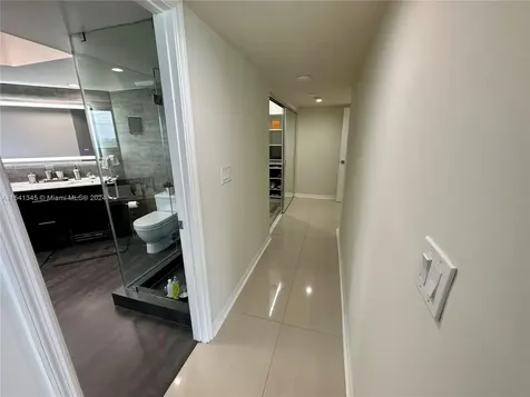 16485 Collins Avenue Sunny Isles Beach FL 33160
