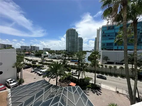 16485 Collins Avenue Sunny Isles Beach FL 33160