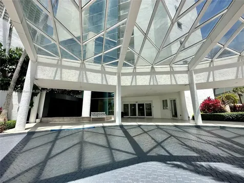 16485 Collins Avenue Sunny Isles Beach FL 33160