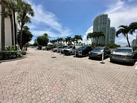 16485 Collins Avenue Sunny Isles Beach FL 33160