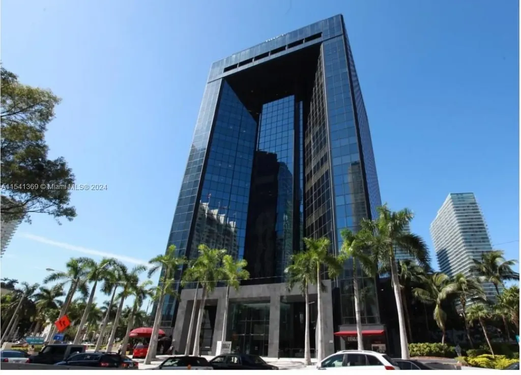 1200 Brickell Avenue Miami FL 33131