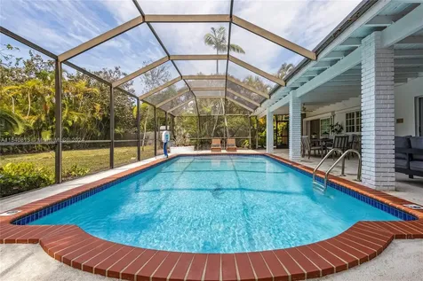 10130 SW 70th Avenue Pinecrest FL 33156