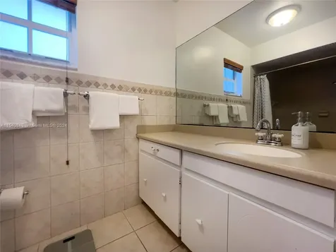 10130 SW 70th Avenue Pinecrest FL 33156