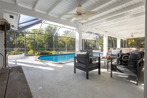 10130 SW 70th Avenue Pinecrest FL 33156