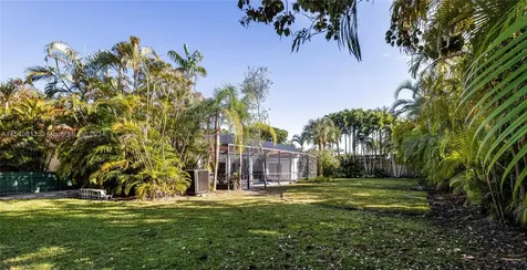 10130 SW 70th Avenue Pinecrest FL 33156