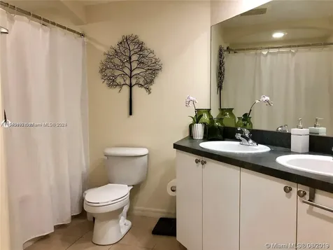 9172 Collins Avenue Surfside FL 33154