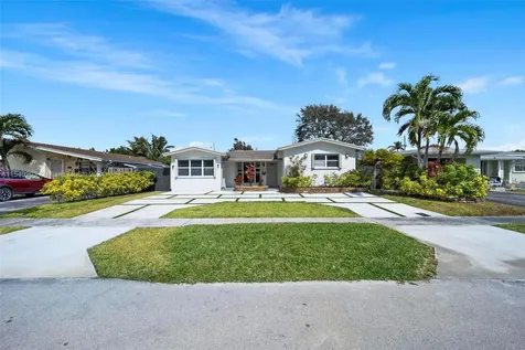 7431 Taylor Street Hollywood FL 33024