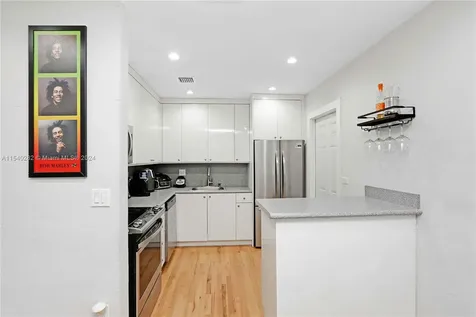 3861 SW 29th Street Miami FL 33134