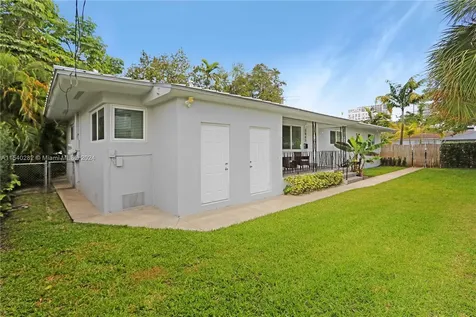 3861 SW 29th Street Miami FL 33134