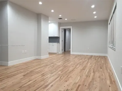 3861 SW 29th Street Miami FL 33134
