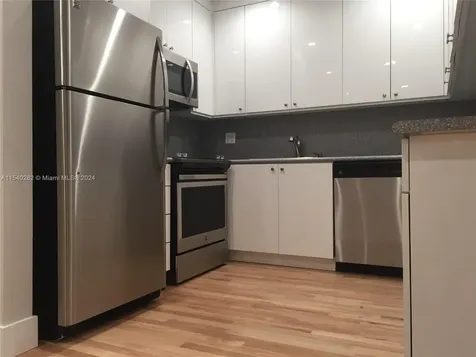 3861 SW 29th Street Miami FL 33134