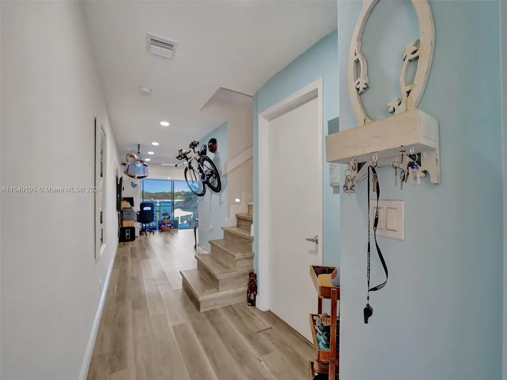 4212 N Ocean Drive Hollywood FL 33019