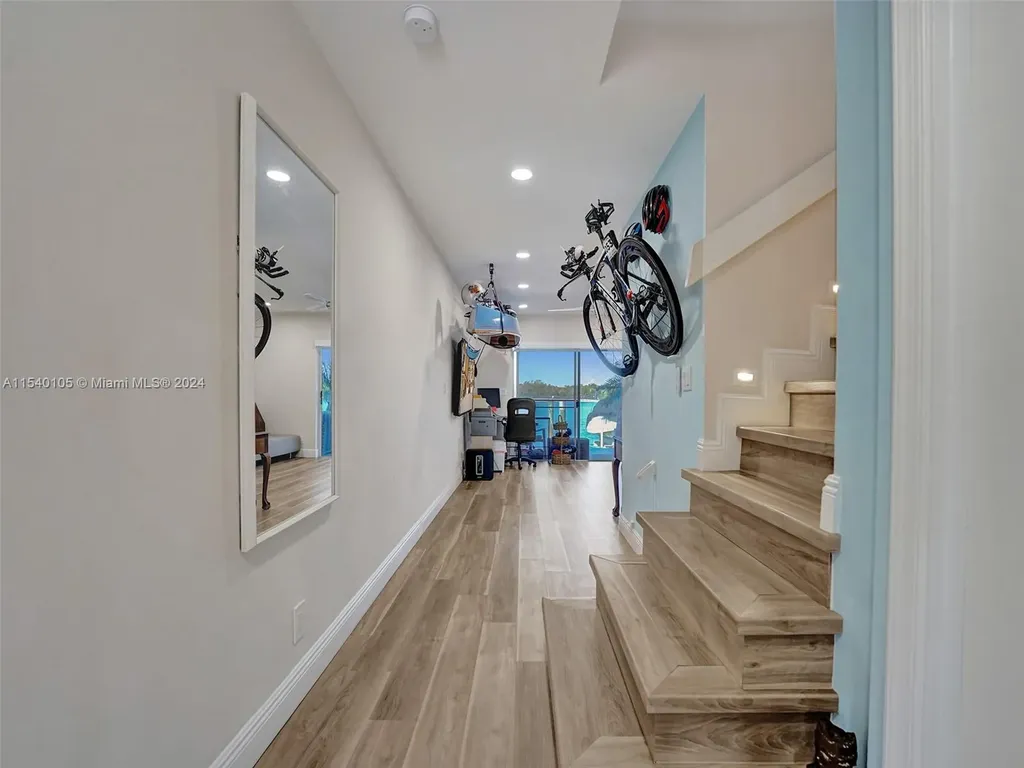 4212 N Ocean Drive Hollywood FL 33019