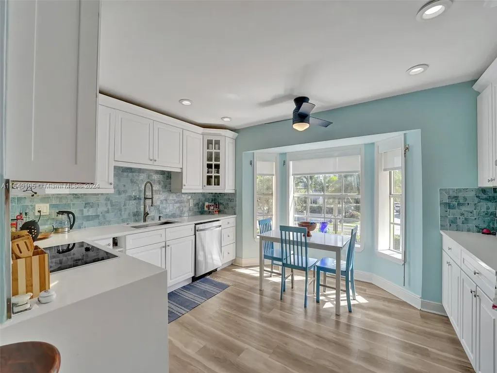 4212 N Ocean Drive Hollywood FL 33019