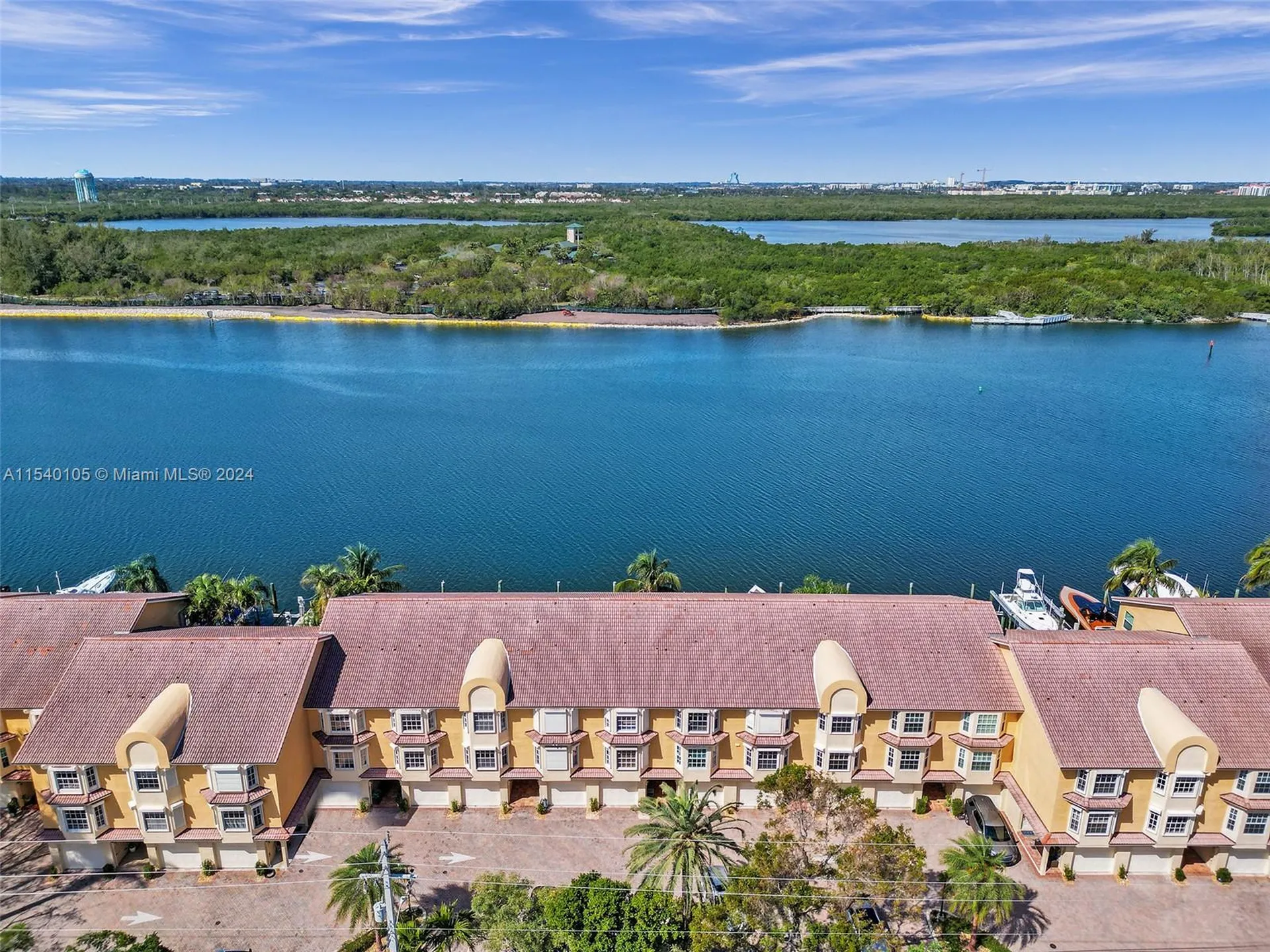 4212 N Ocean Drive Hollywood FL 33019