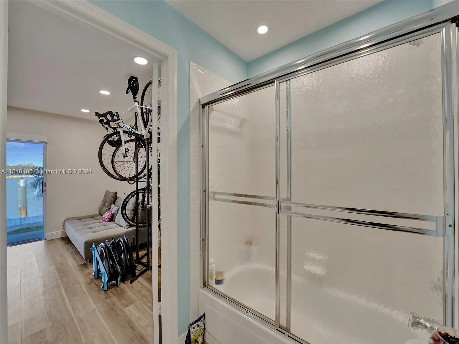 4212 N Ocean Drive Hollywood FL 33019