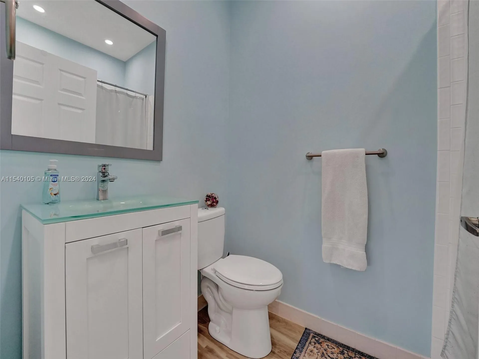 4212 N Ocean Drive Hollywood FL 33019