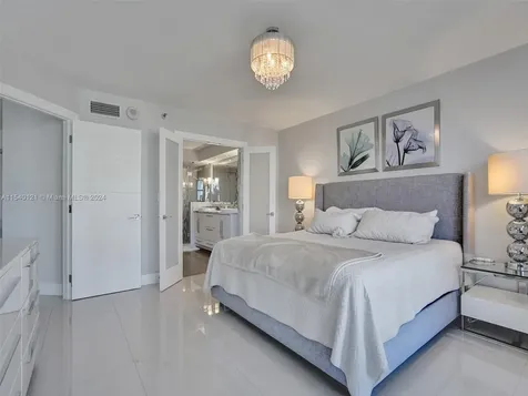 3530 Mystic Pointe Drive Aventura FL 33180