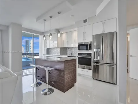 3530 Mystic Pointe Drive Aventura FL 33180