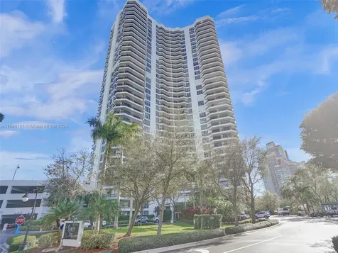 3530 Mystic Pointe Drive Aventura FL 33180