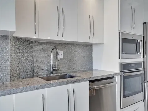 3530 Mystic Pointe Drive Aventura FL 33180