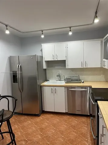 2801 NE 183rd Street Aventura FL 33160