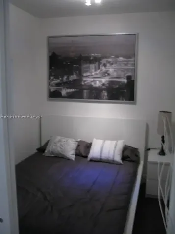 1525 Meridian Avenue Miami Beach FL 33139
