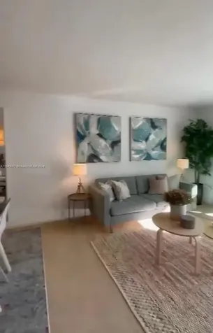 1200 Brickell Bay Drive Miami FL 33131