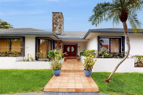 7720 SW 181st Terrace Palmetto Bay FL 33157