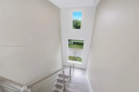 2920 SW 33rd Court Miami FL 33133