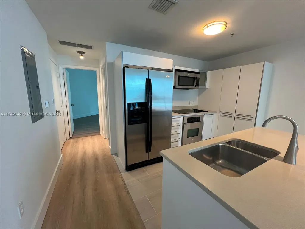 1900 N Bayshore Drive Miami FL 33132