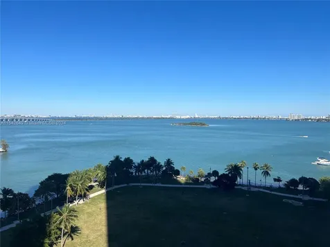 1900 N Bayshore Drive Miami FL 33132