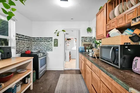 651 NE 75th Street Miami FL 33138