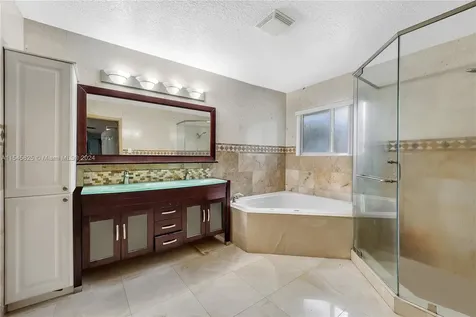 121 NE 3rd Street Dania Beach FL 33004