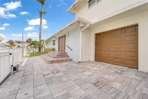 121 NE 3rd Street Dania Beach FL 33004
