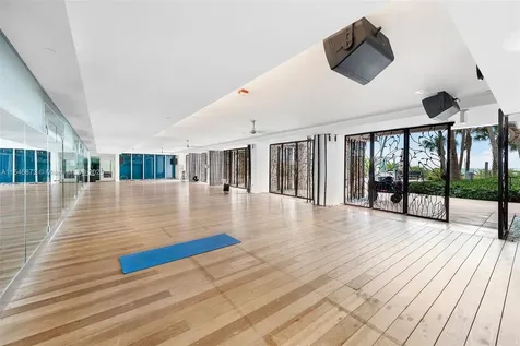 6801 Collins Avenue Miami Beach FL 33141