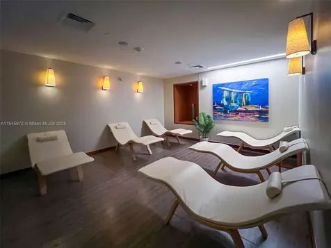 6801 Collins Avenue Miami Beach FL 33141