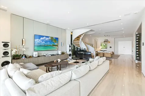 401 E Rivo Alto Drive Miami Beach FL 33139