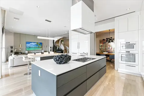401 E Rivo Alto Drive Miami Beach FL 33139