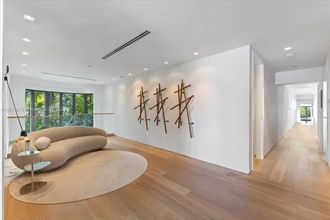 401 E Rivo Alto Drive Miami Beach FL 33139