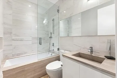 401 E Rivo Alto Drive Miami Beach FL 33139