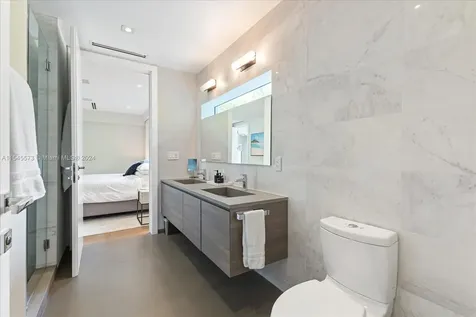 401 E Rivo Alto Drive Miami Beach FL 33139