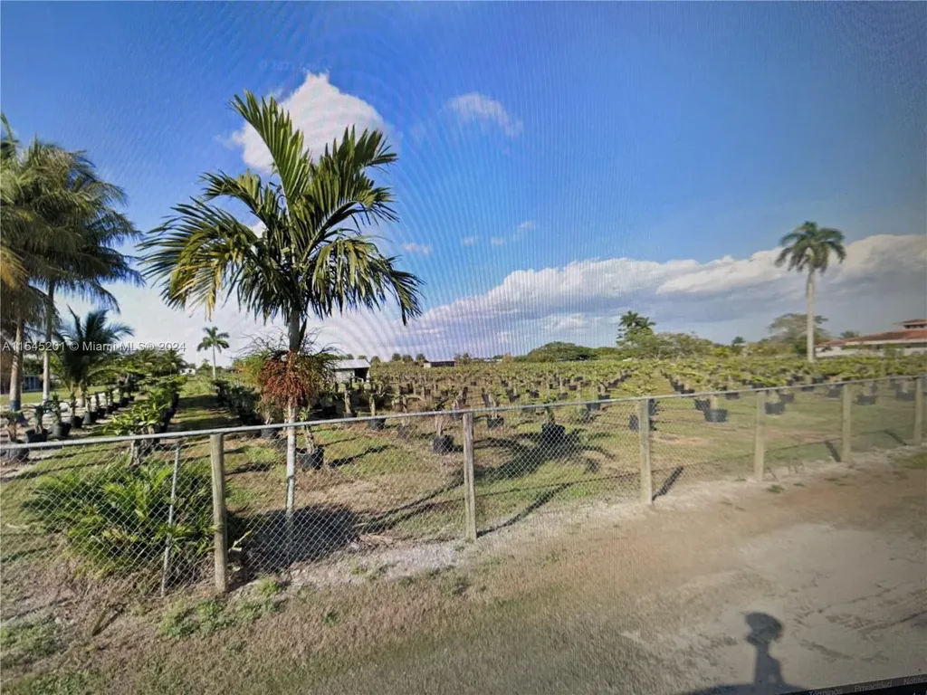 20990 SW 210th Street Miami FL 33187