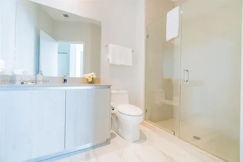 4111 S Ocean Drive Hollywood FL 33019