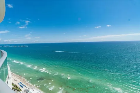 4111 S Ocean Drive Hollywood FL 33019