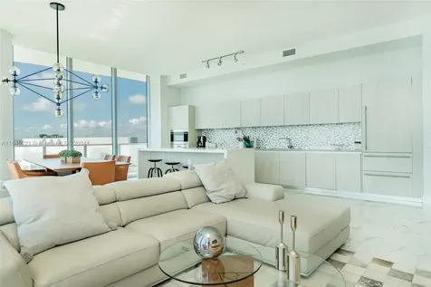 4111 S Ocean Drive Hollywood FL 33019