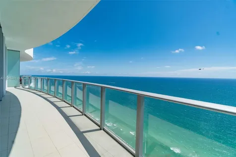 4111 S Ocean Drive Hollywood FL 33019